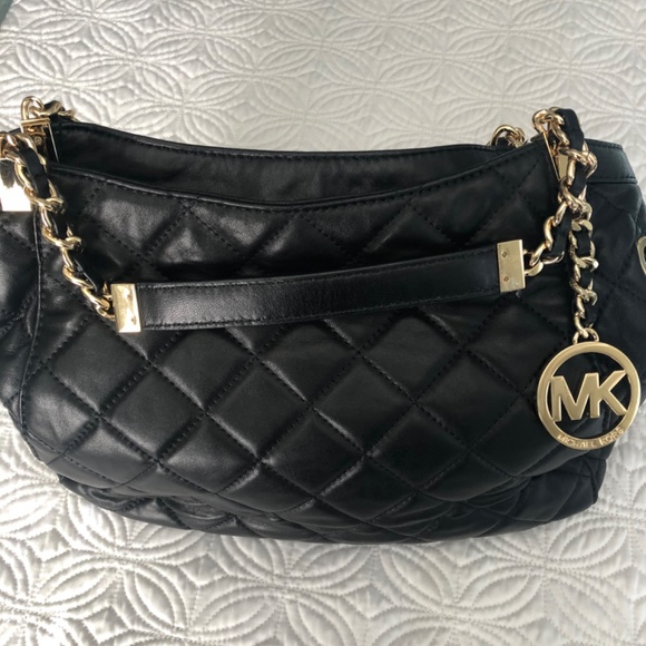 Michael Kors purse - Picture 3 of 4